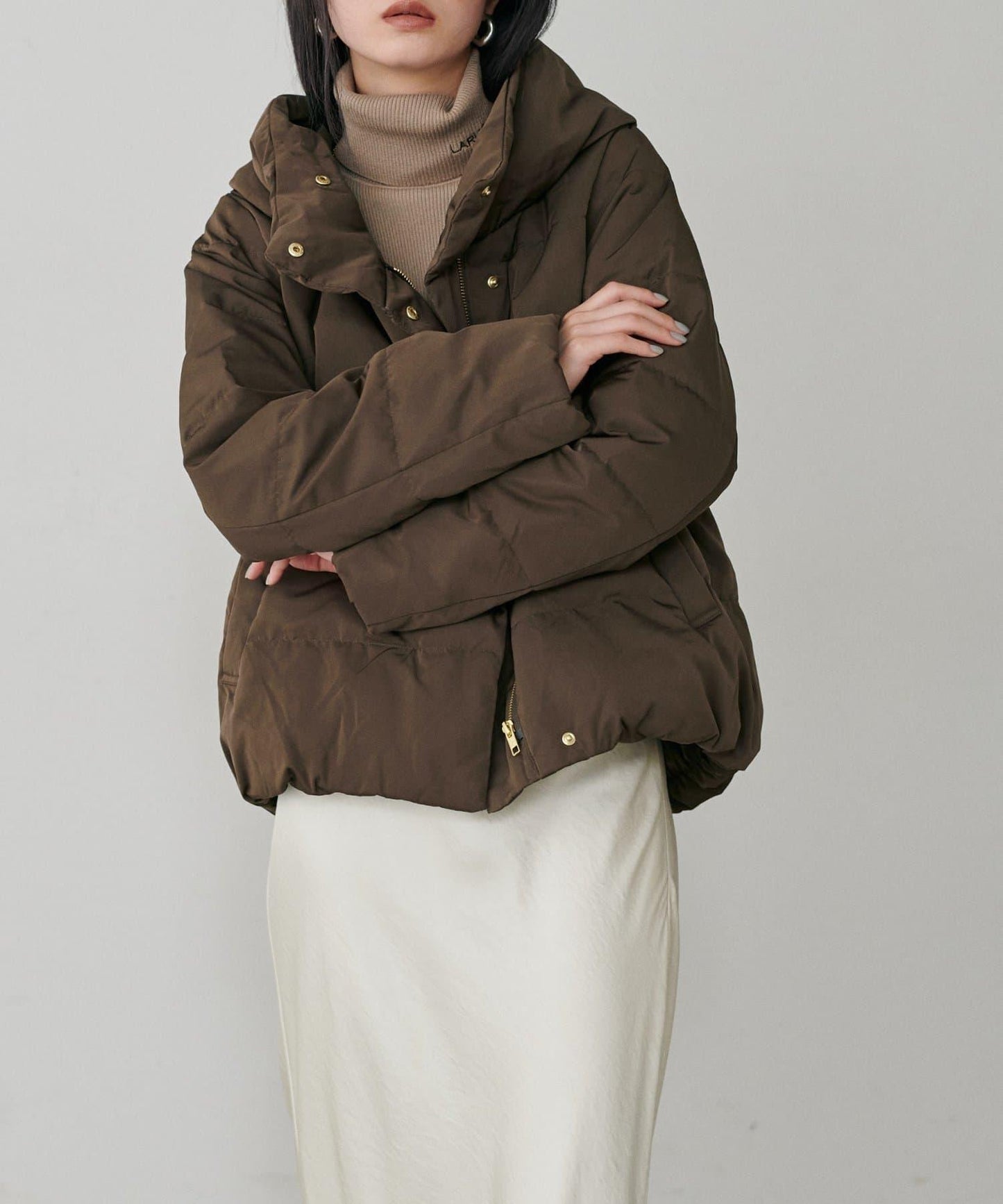 桃皮絨羽絨大衣