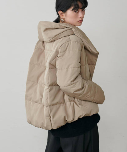 桃皮絨羽絨大衣