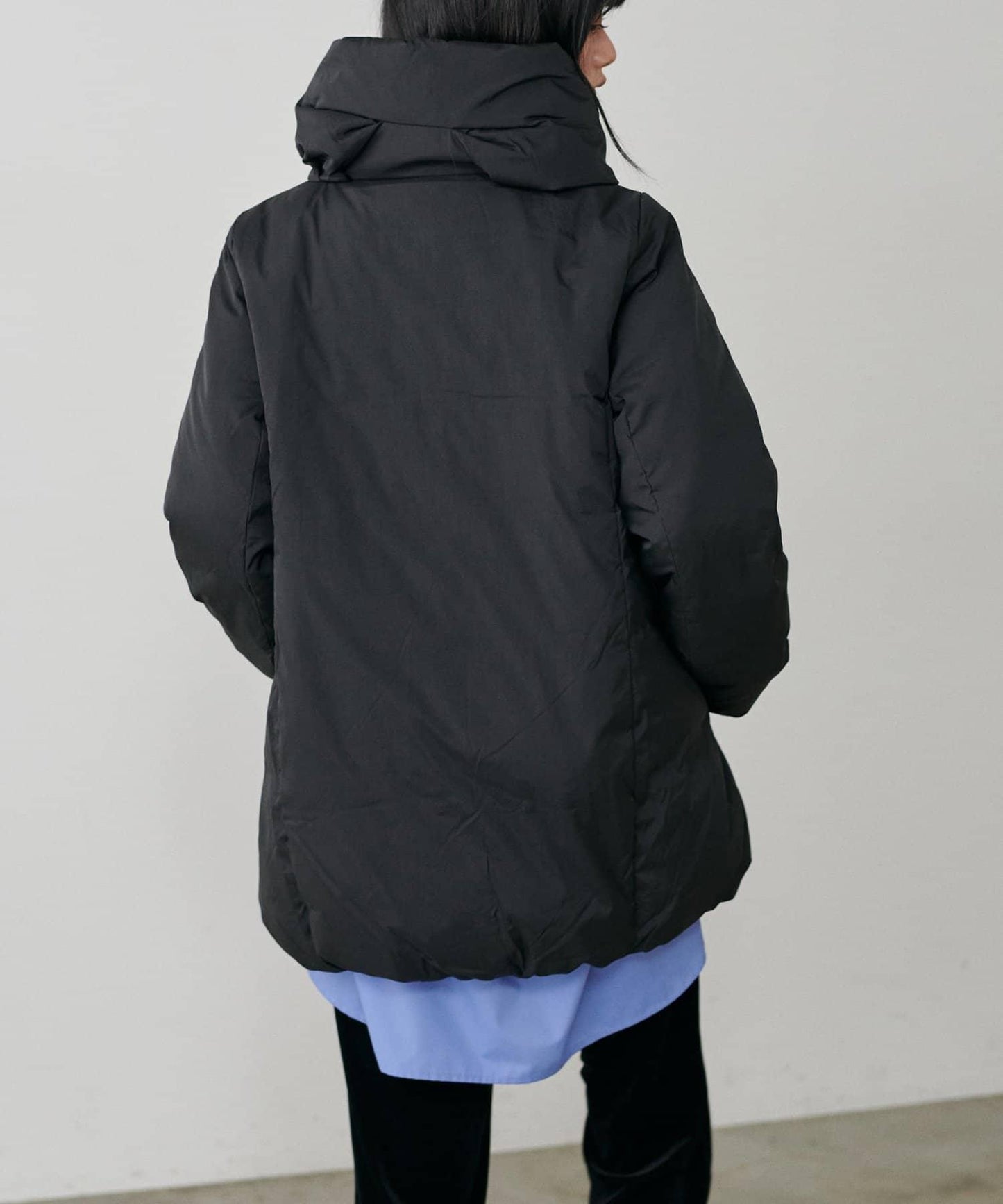 尼龍羽絨中長款大衣