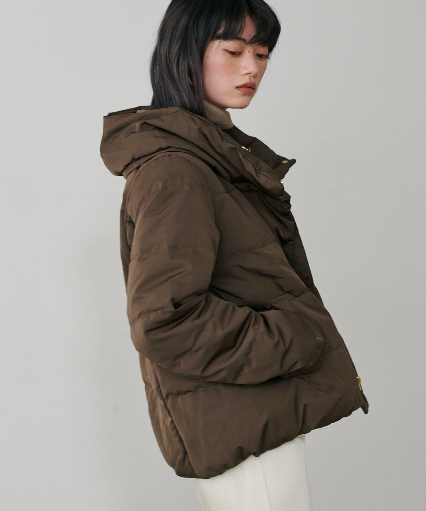 桃皮絨羽絨大衣