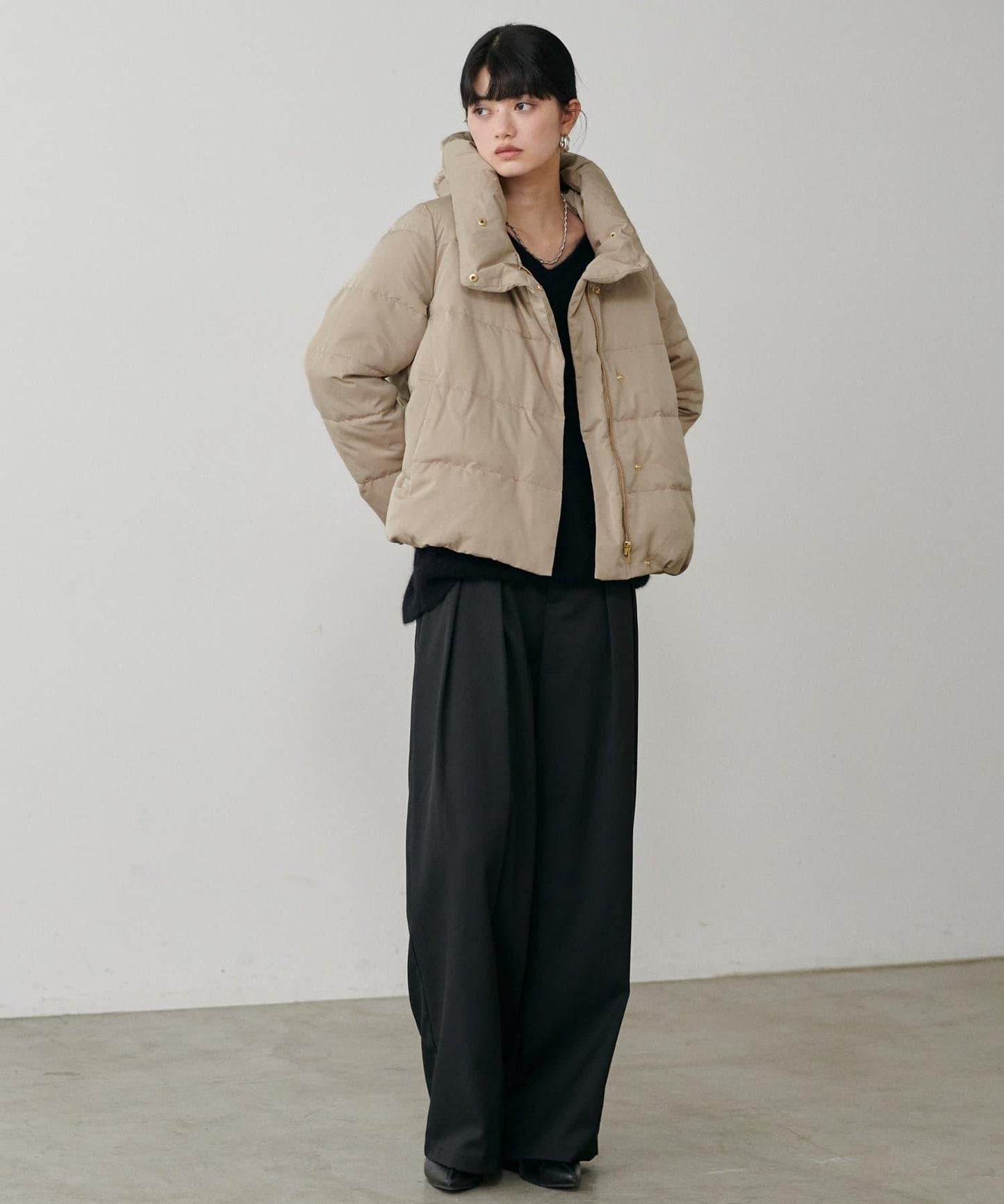 桃皮絨羽絨大衣