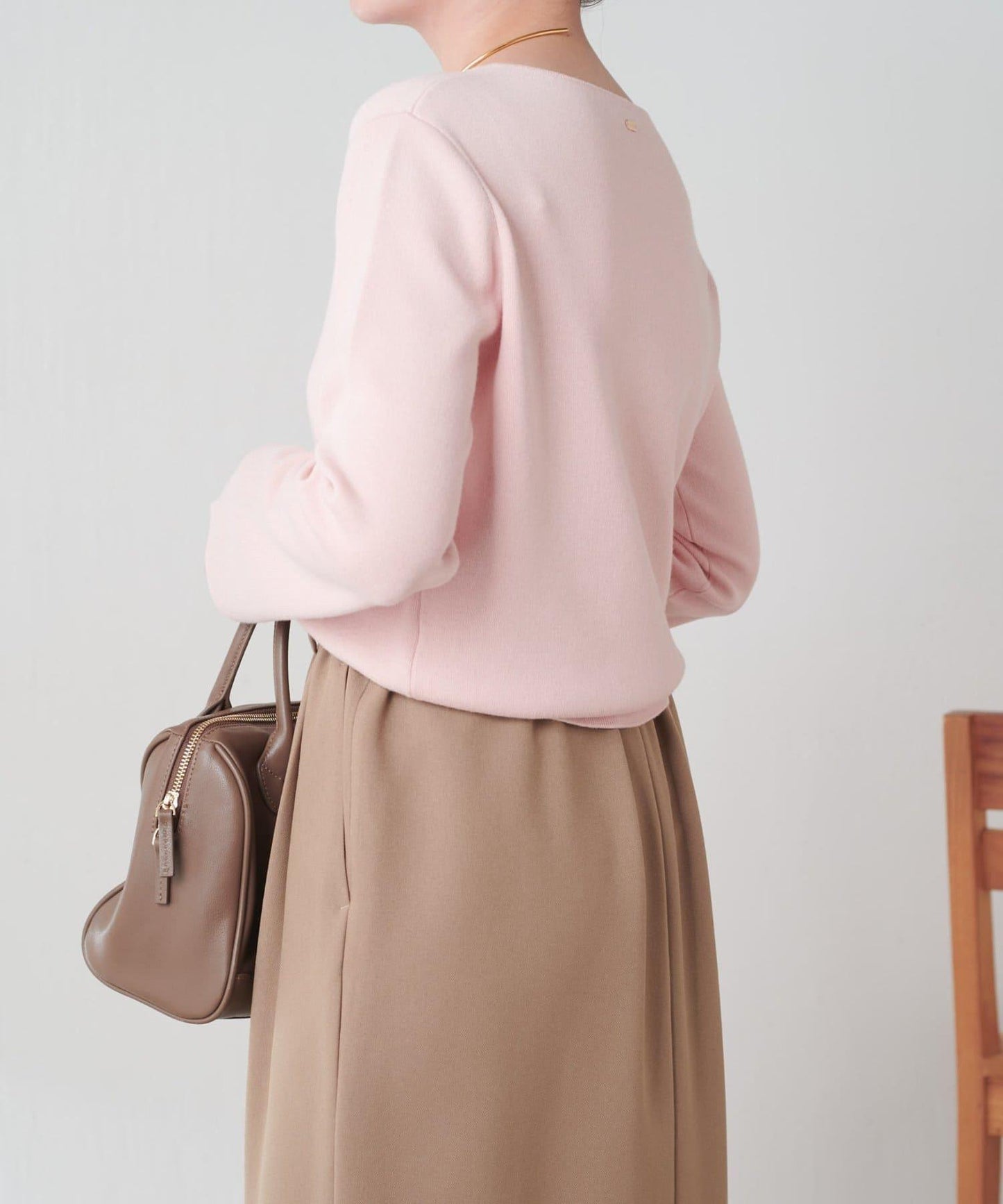 【順滑觸感】斜釦針織衫