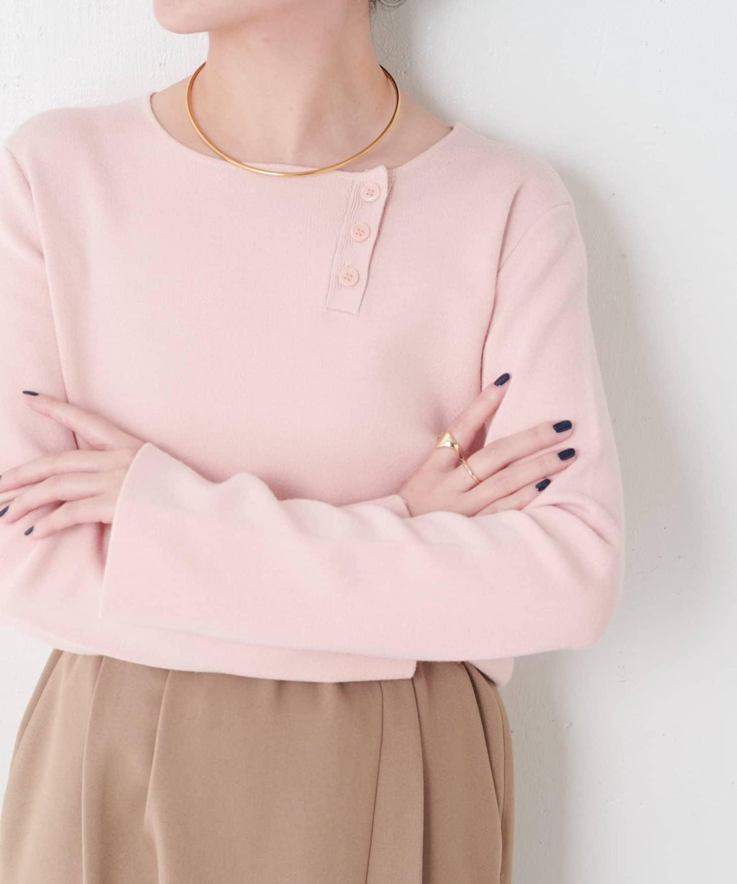 【順滑觸感】斜釦針織衫