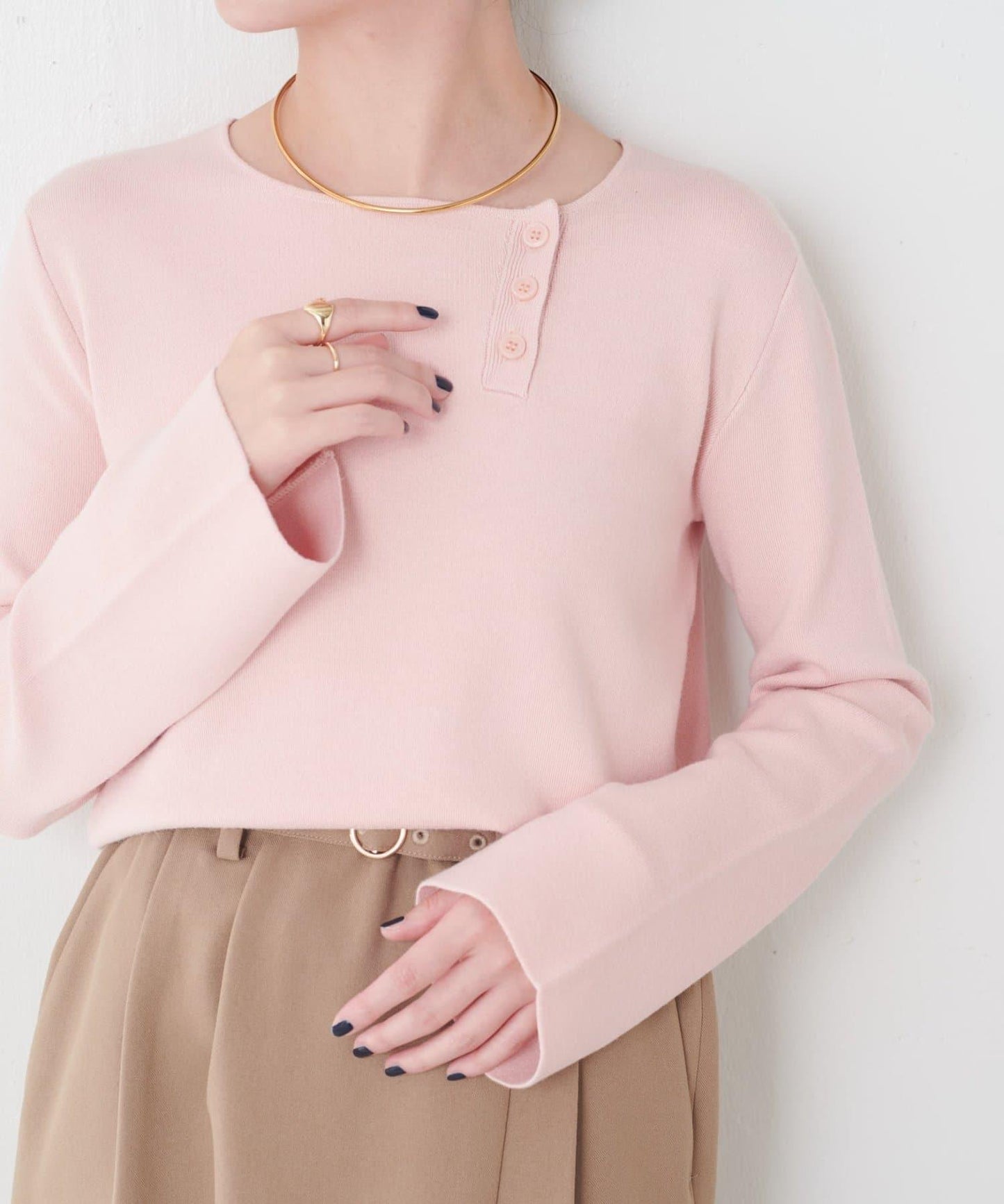 【順滑觸感】斜釦針織衫