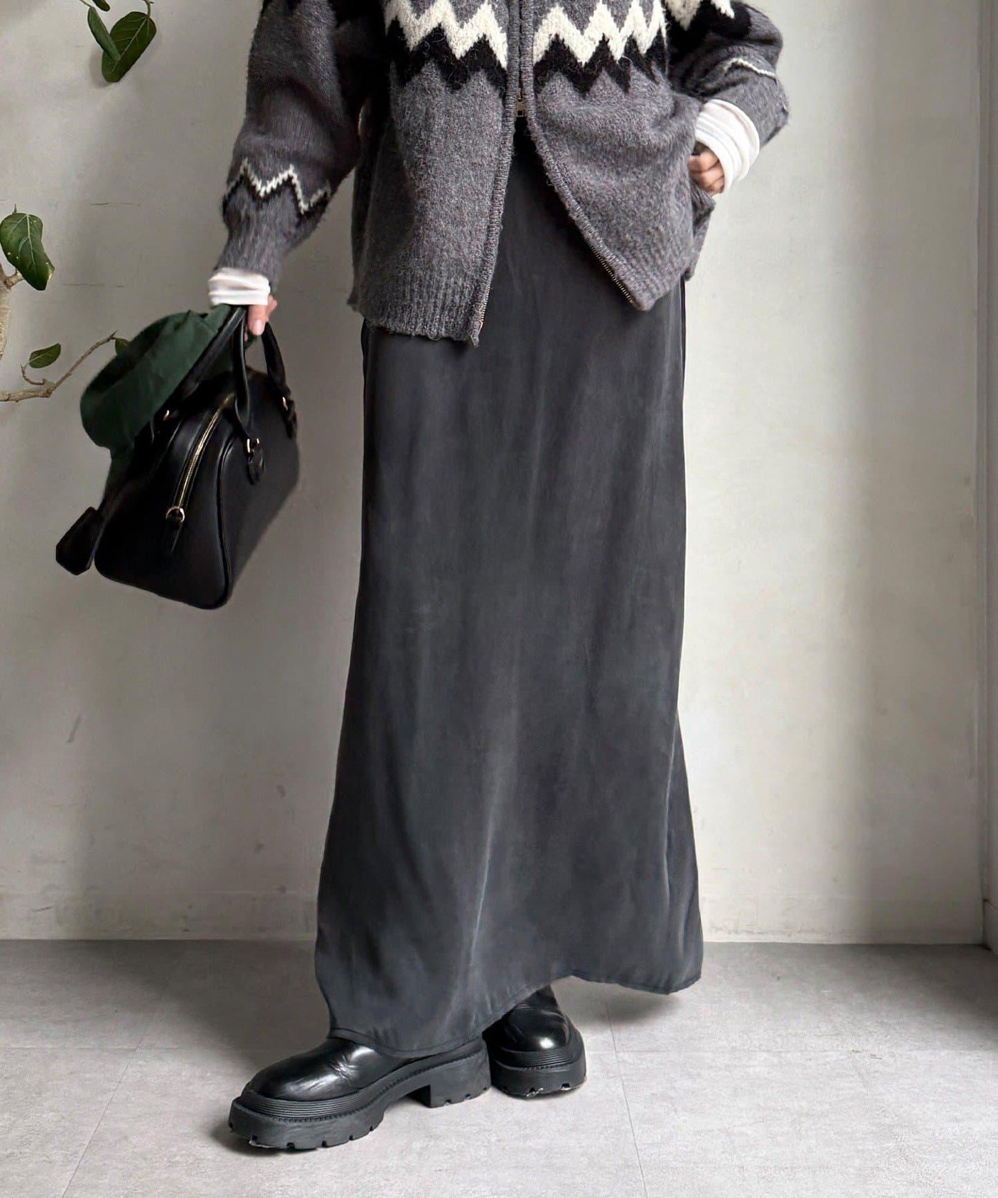 緞面直筒半身裙