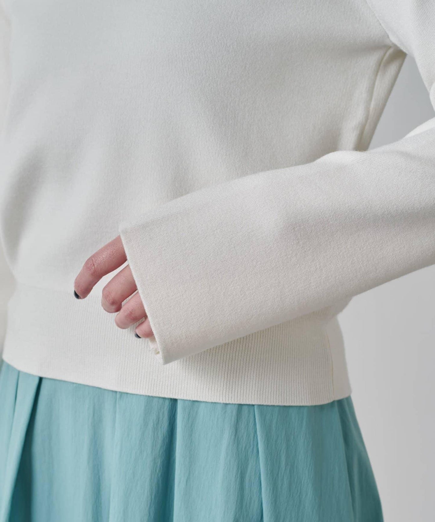 【順滑觸感】斜釦針織衫