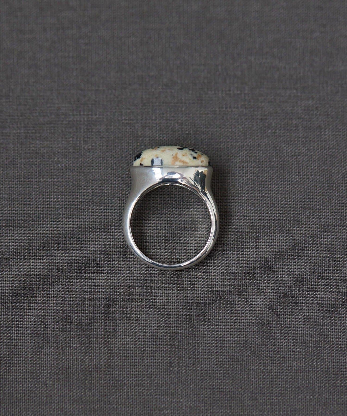 《インフルエンサーuchida企畫/スターリングシルバー》橢圓形寶石純銀戒指