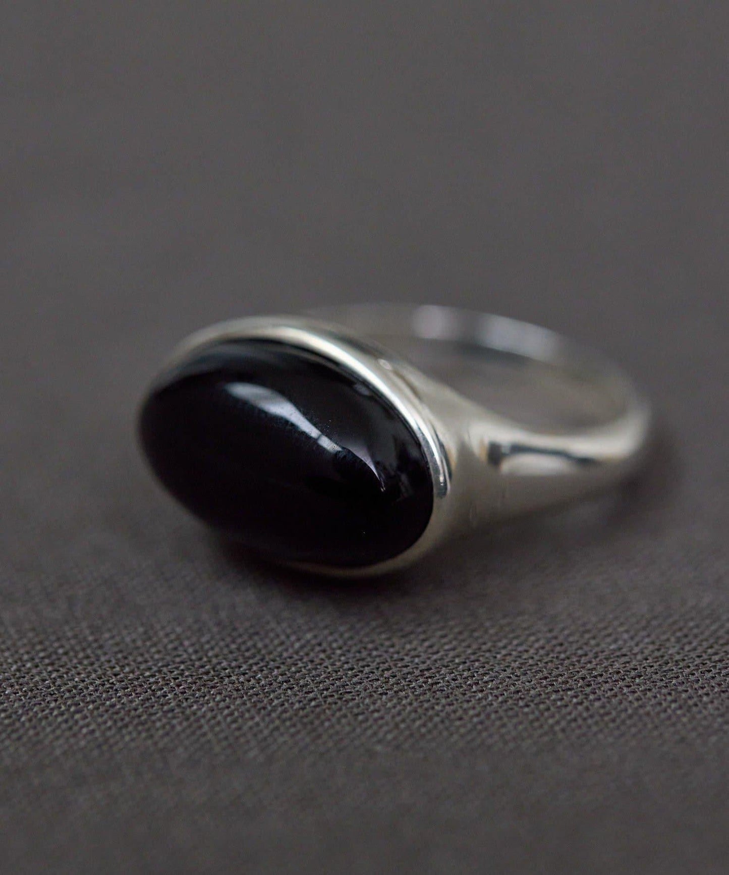 《インフルエンサーuchida企畫/スターリングシルバー》橢圓形寶石純銀戒指