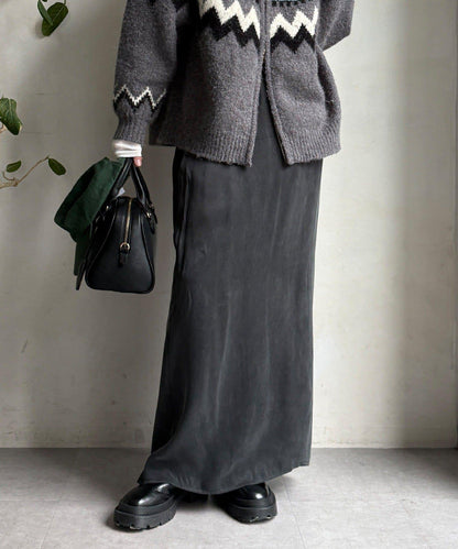 緞面直筒半身裙