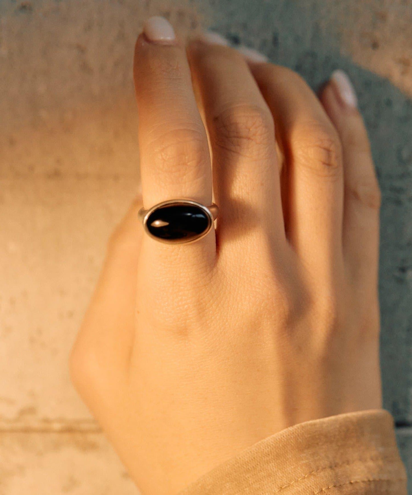 《インフルエンサーuchida企畫/スターリングシルバー》橢圓形寶石純銀戒指