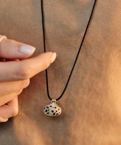 《インフルエンサーuchida企畫/スターリングシルバー》橢圓形寶石項鍊