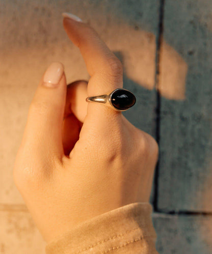 《インフルエンサーuchida企畫/スターリングシルバー》橢圓形寶石純銀戒指