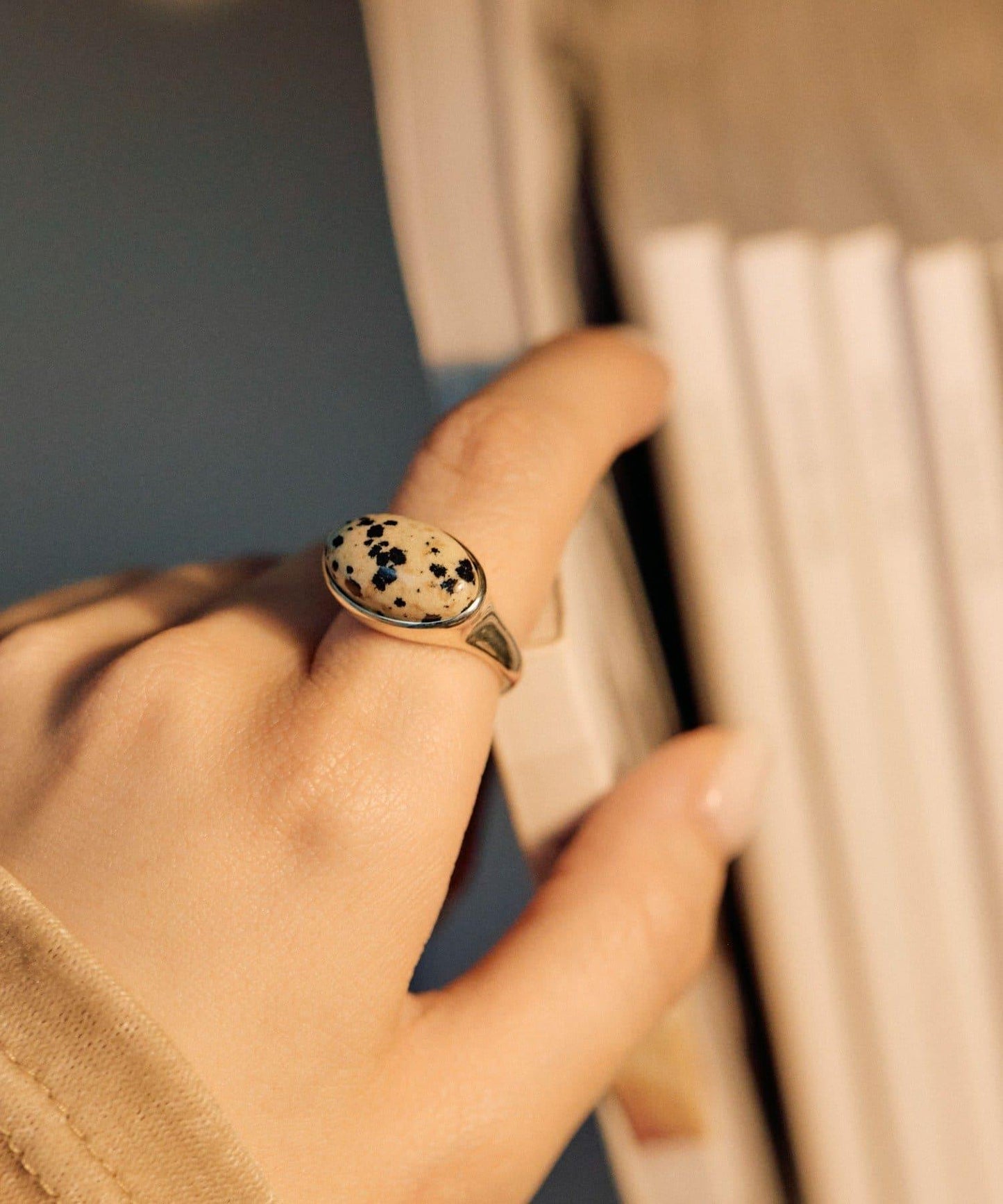 《インフルエンサーuchida企畫/スターリングシルバー》橢圓形寶石純銀戒指