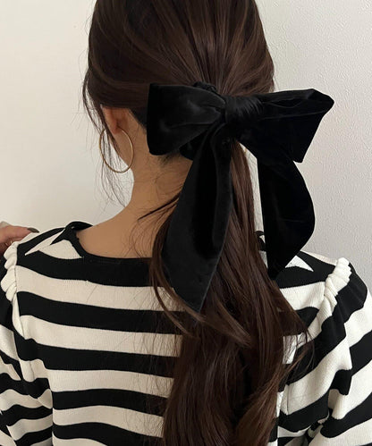 天鵝絨蝴蝶結髮繩