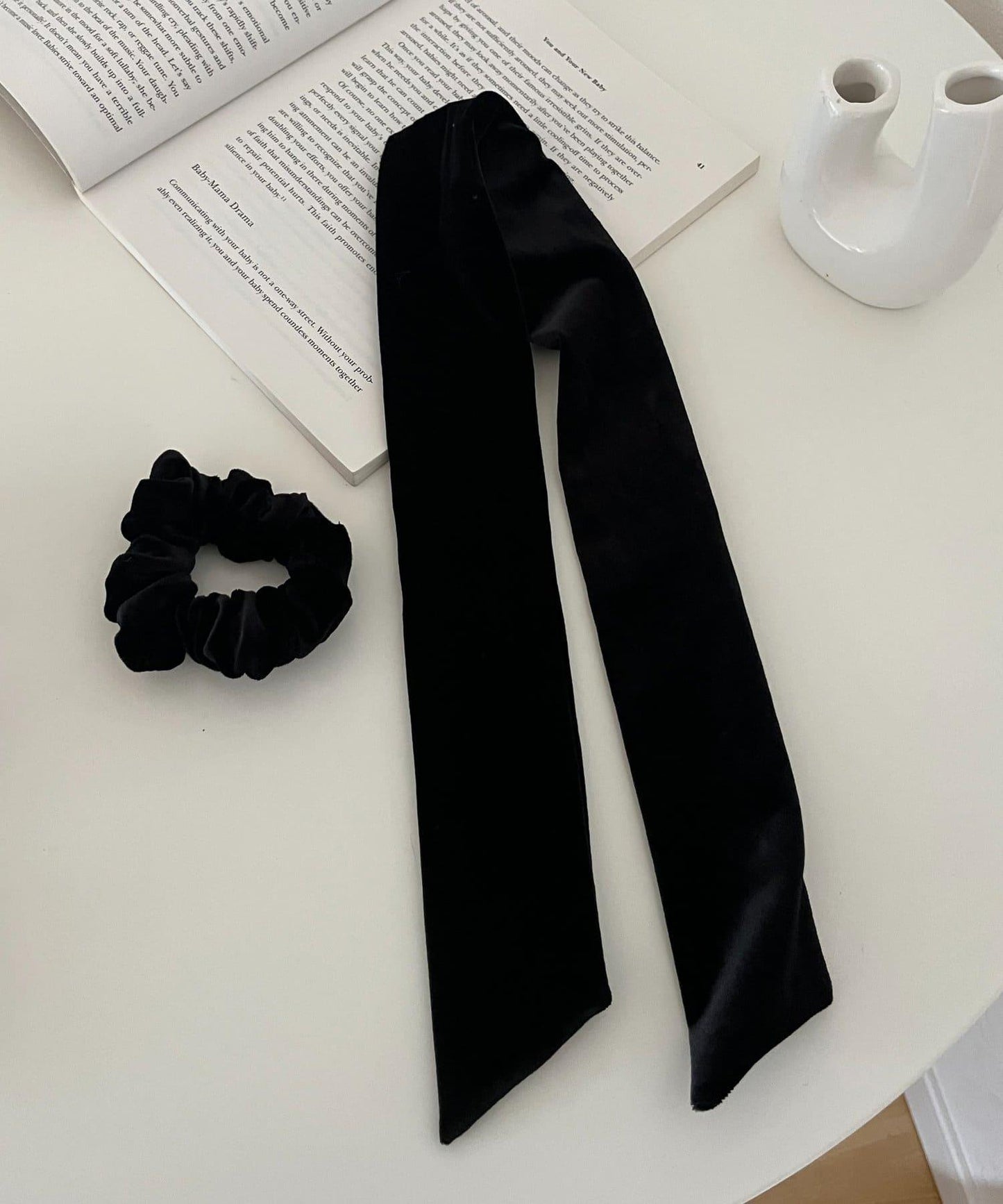 天鵝絨蝴蝶結髮繩