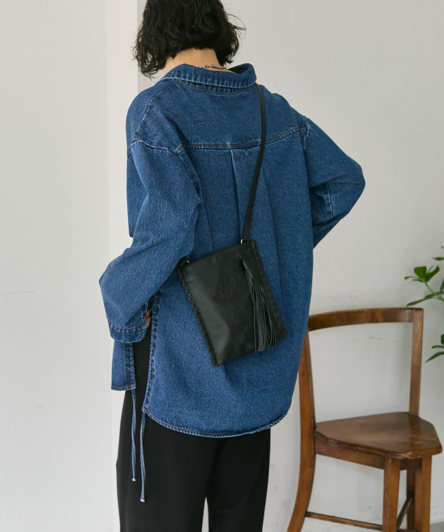 sampo×ear馬蹄形流蘇單肩包《本革/輕量150g》