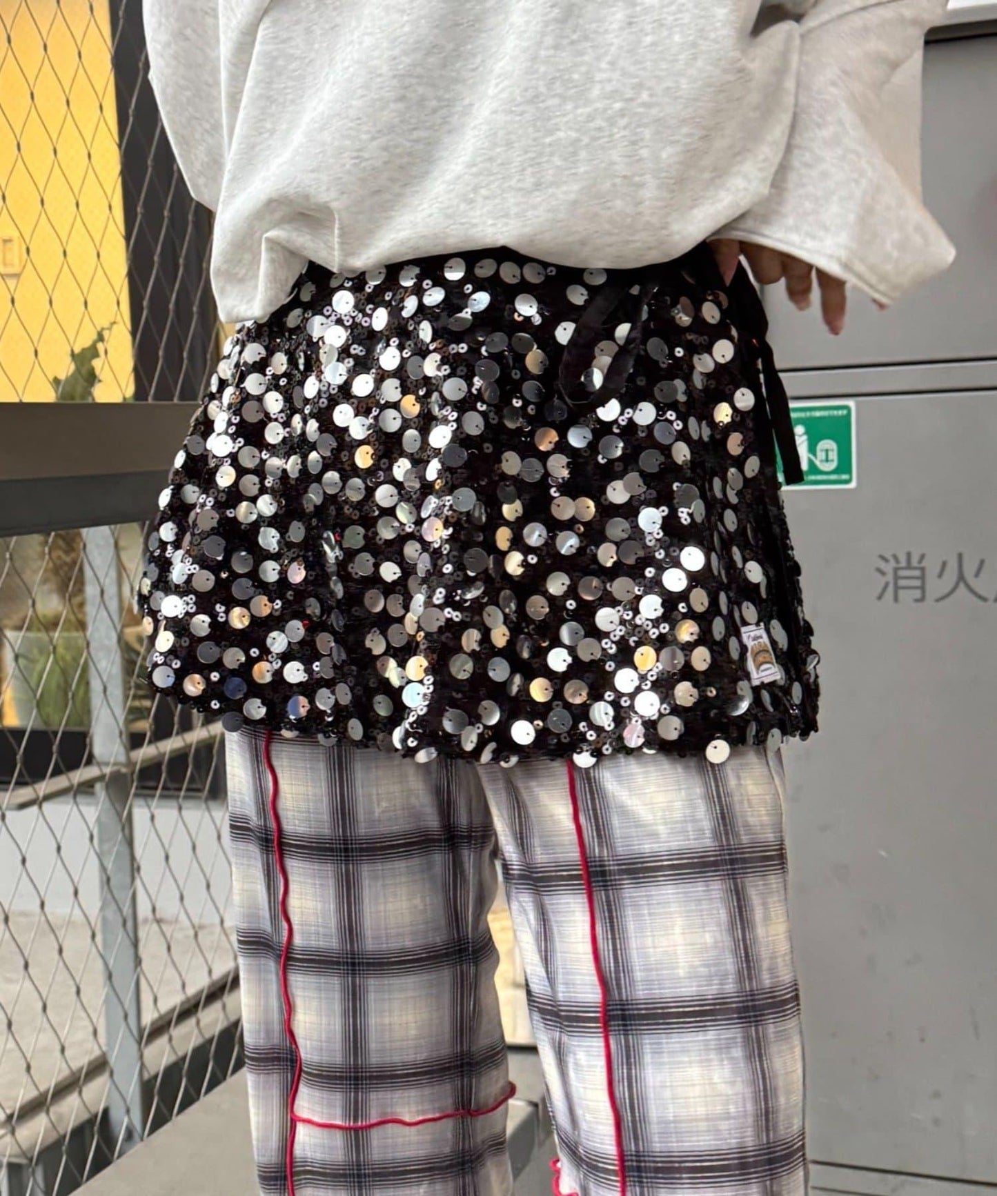 ★【HELLO.SANFRANCISCO/ハローサンフランシスコ】多功能亮片裹身半身裙