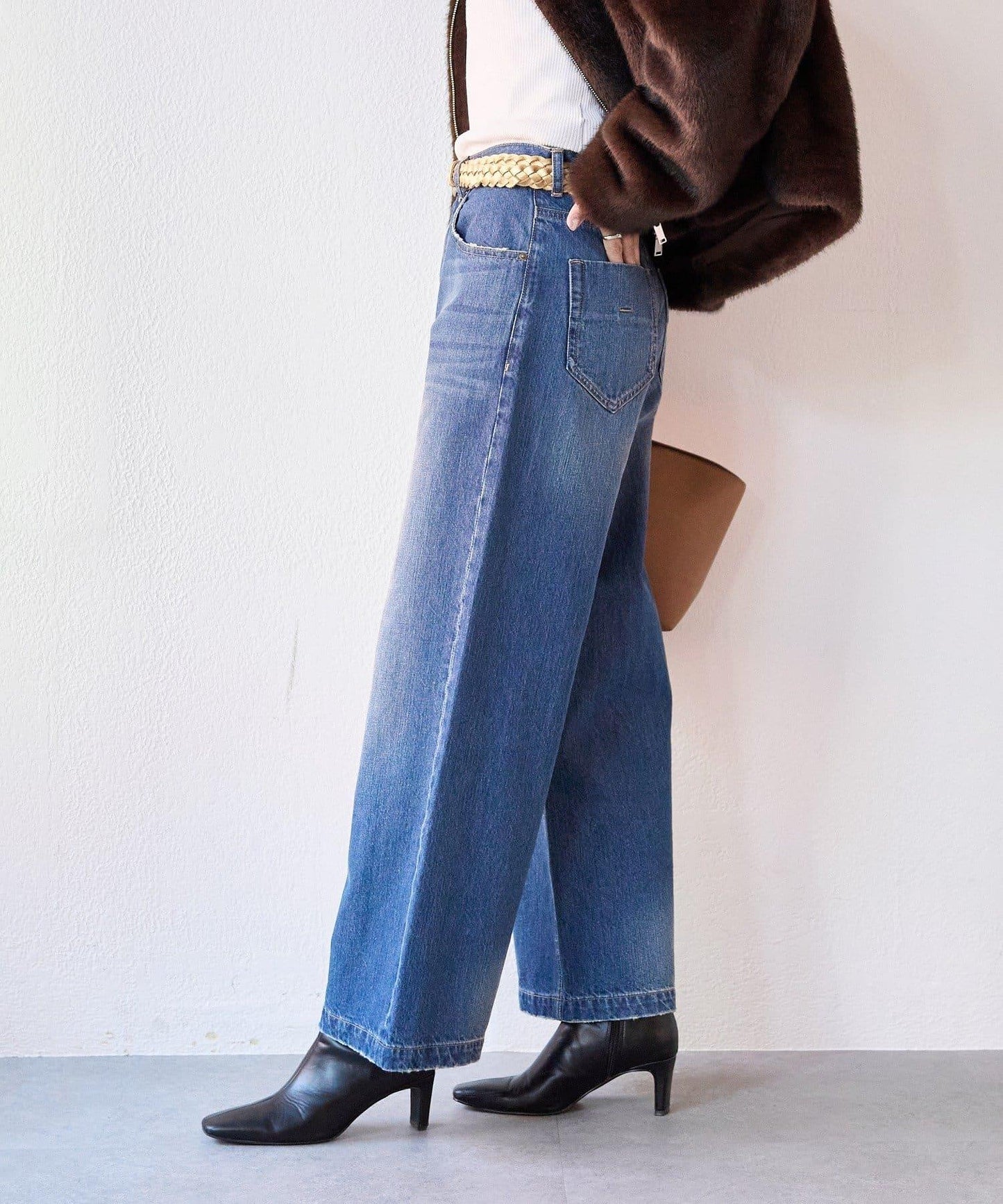 【時尚感十足】寬鬆喇叭牛仔褲