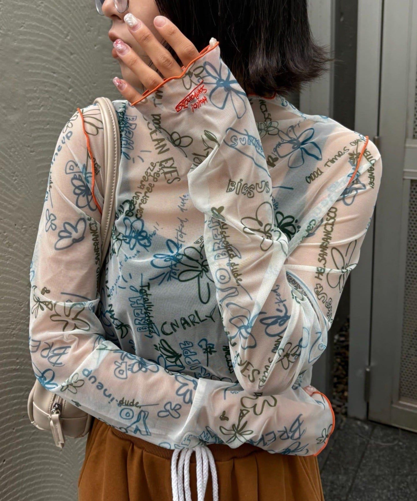 ★【HELLO.SANFRANCISCO/ハローサンフランシスコ】塗鴉圖案藝術上衣