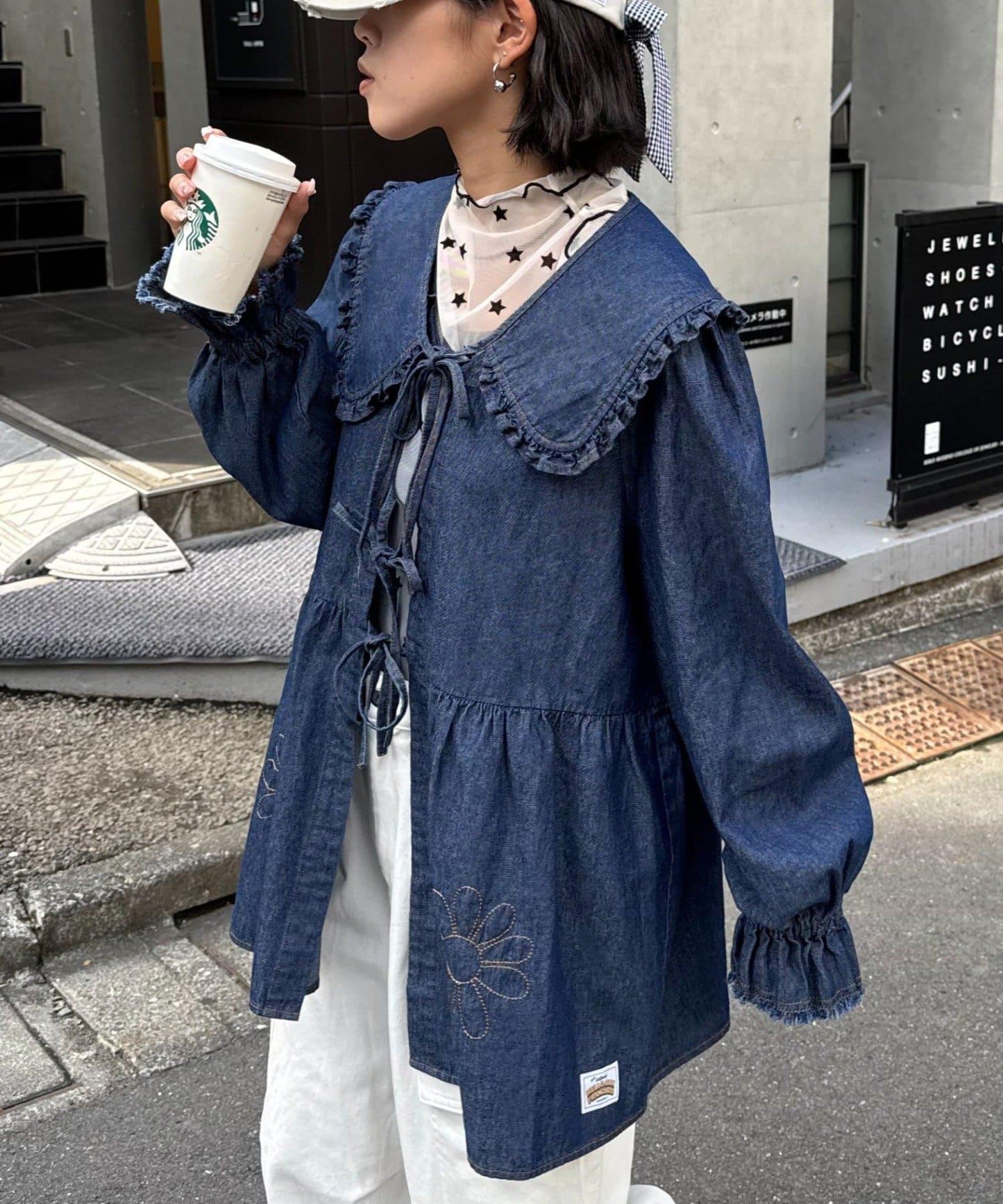 ★【HELLO.SANFRANCISCO/ハローサンフランシスコ】帶領雛菊刺繡牛仔襯衫