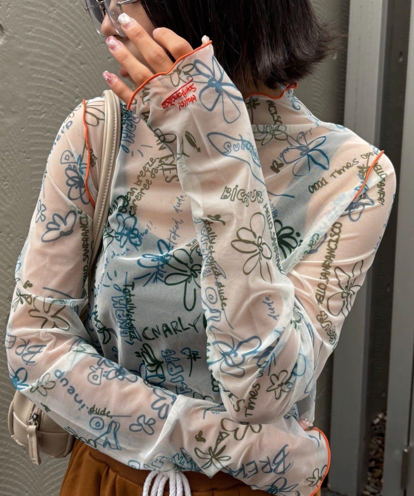 ★【HELLO.SANFRANCISCO/ハローサンフランシスコ】塗鴉圖案藝術上衣