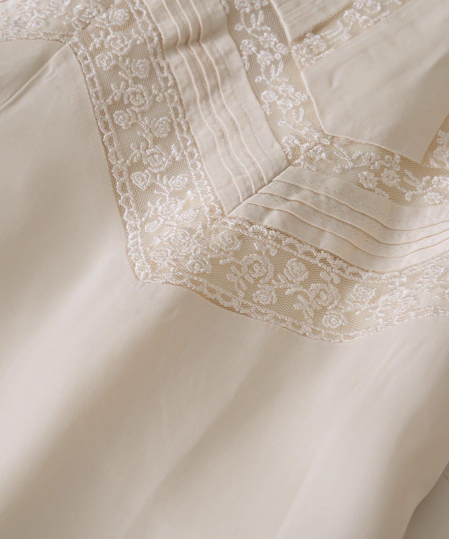 【à Nice (ア ・ニース)】褶飾蕾絲長褲