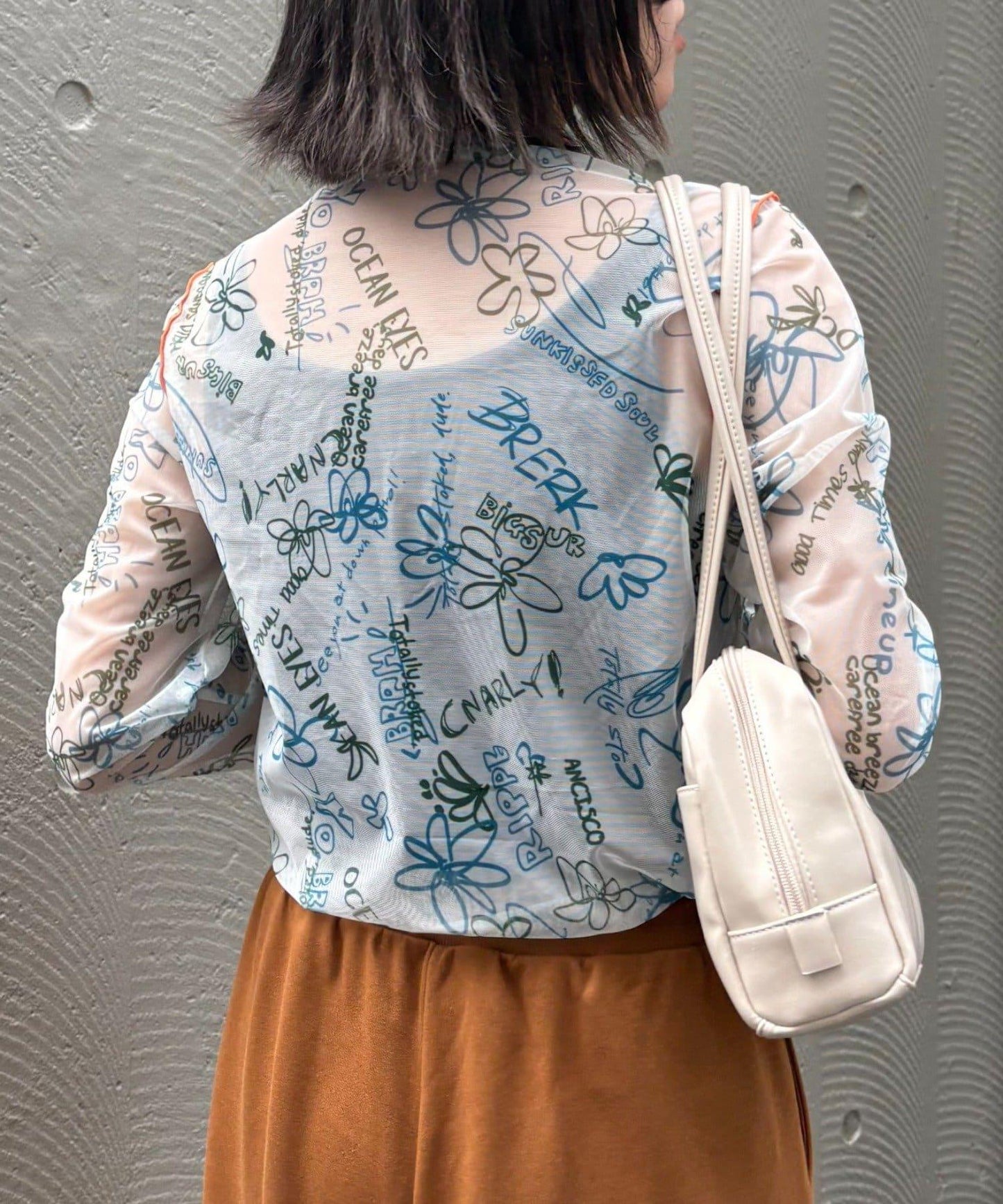 ★【HELLO.SANFRANCISCO/ハローサンフランシスコ】塗鴉圖案藝術上衣