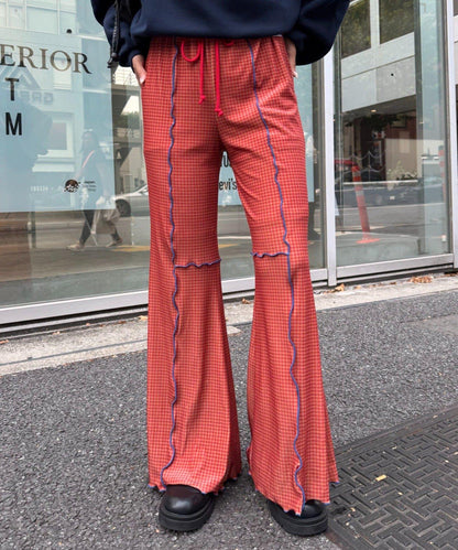 ★【HELLO.SANFRANCISCO/ハローサンフランシスコ】格紋荷葉邊拼接喇叭褲