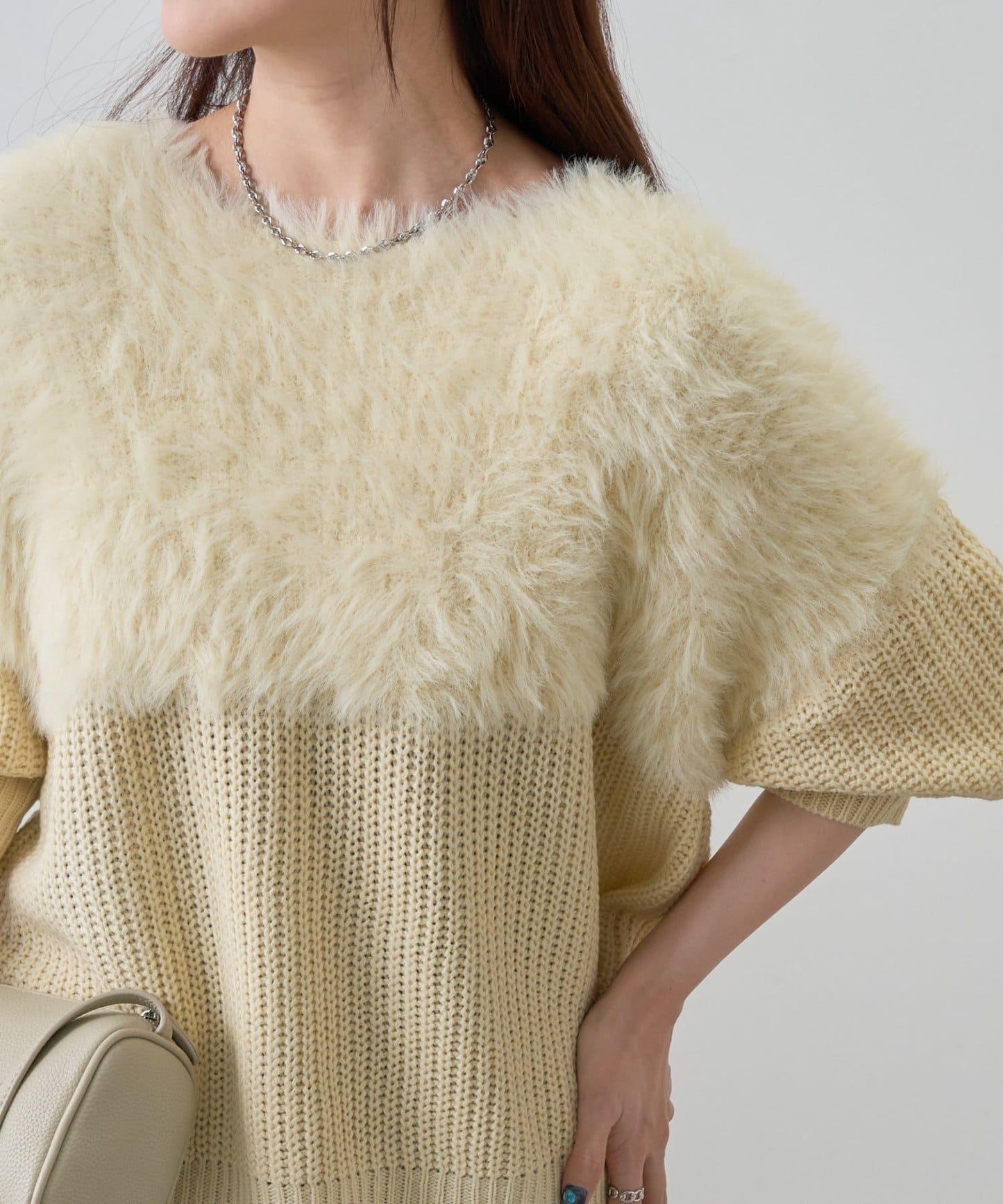 拼接長毛針織衫