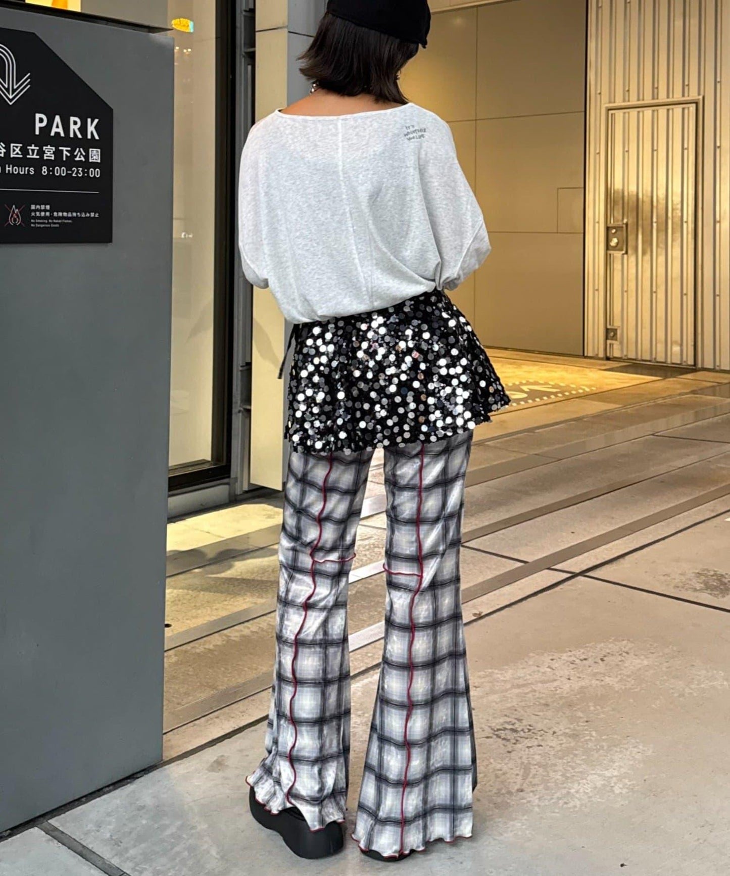 ★【HELLO.SANFRANCISCO/ハローサンフランシスコ】多功能亮片裹身半身裙