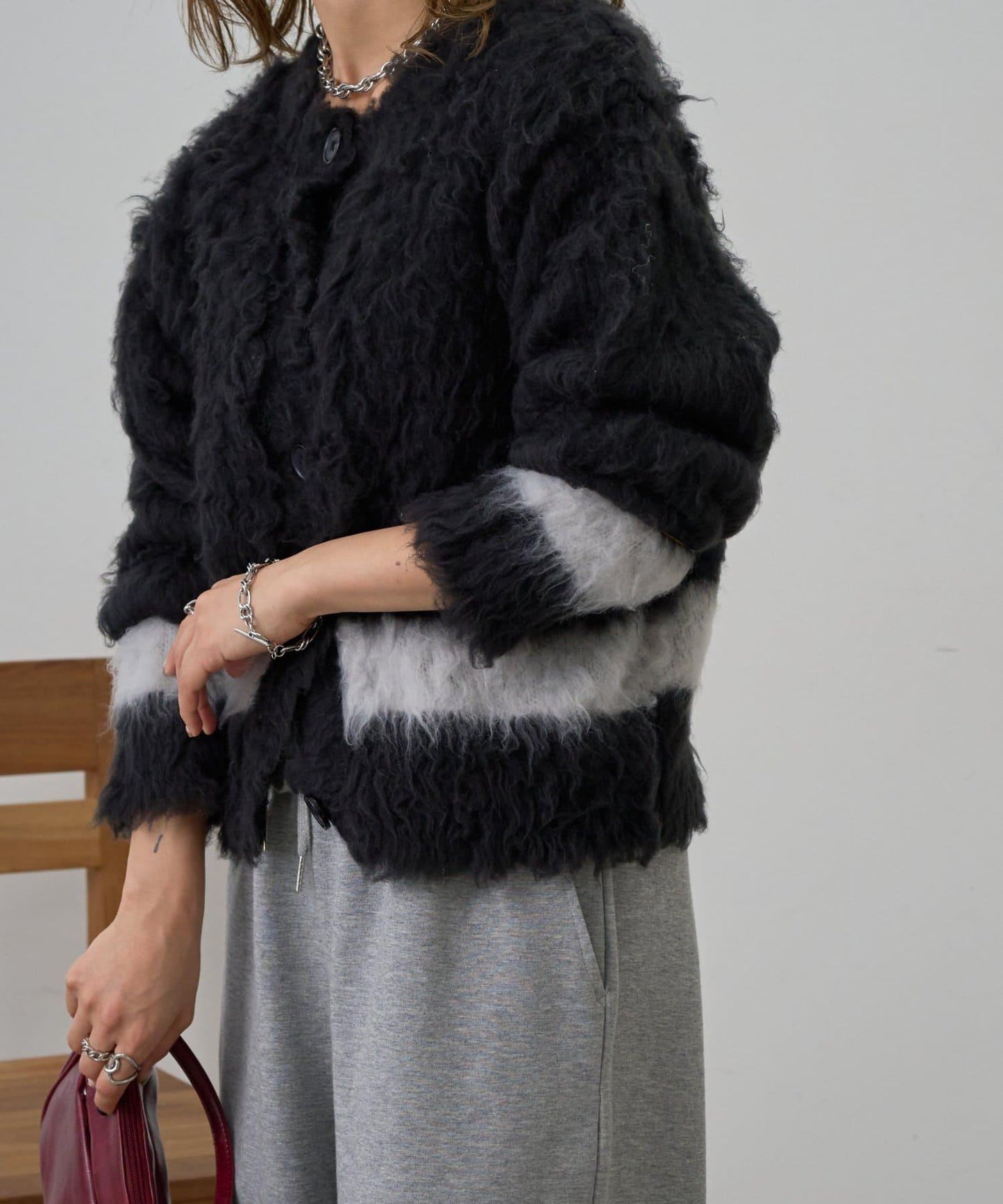 拼色毛邊圓領開衫