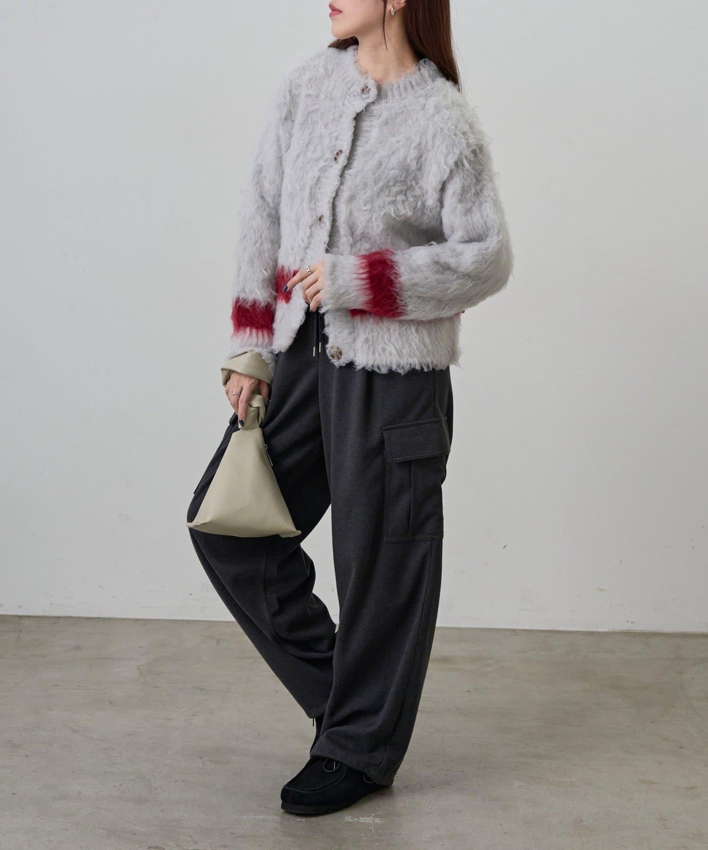 拼色毛邊圓領開衫