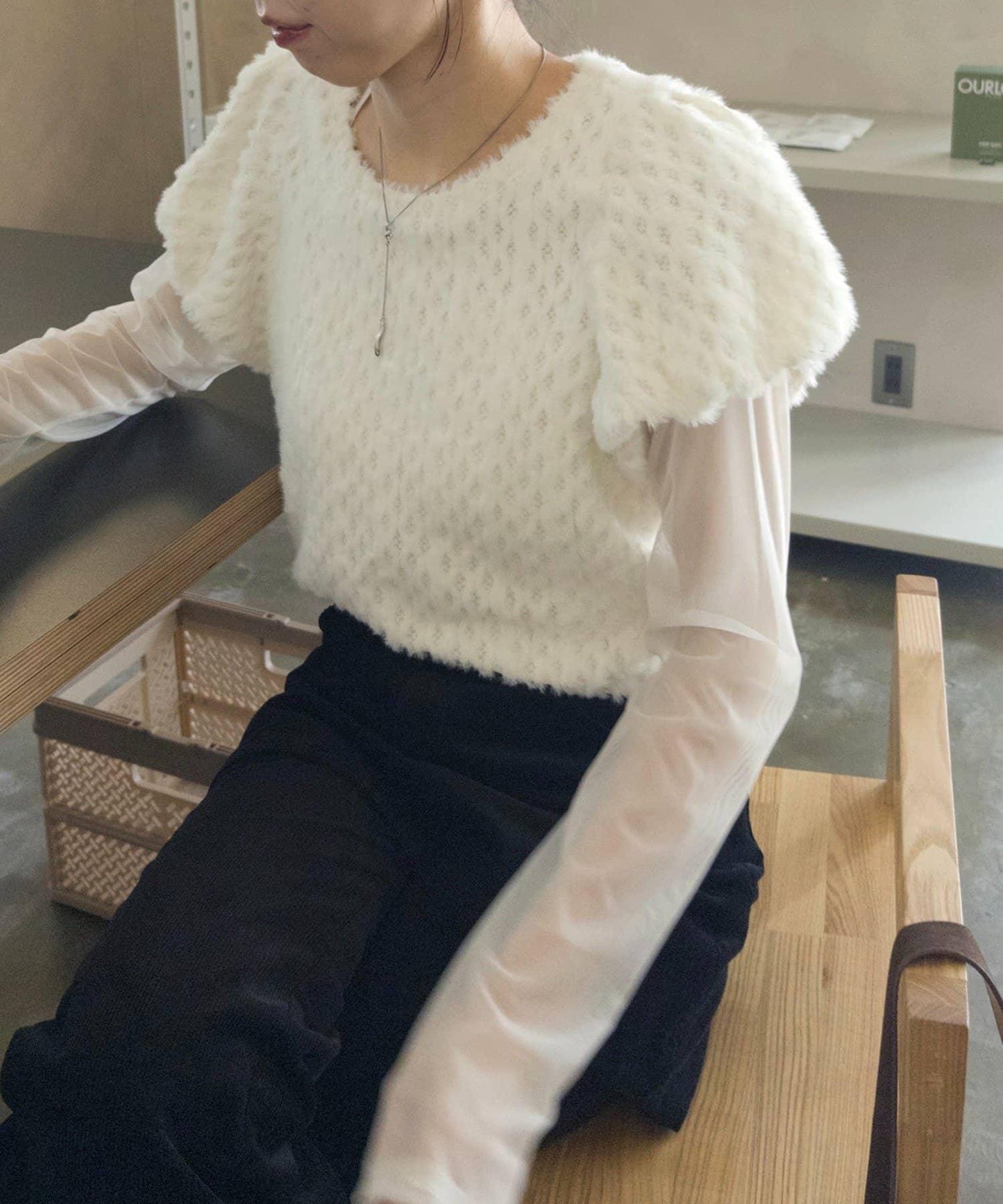 【CAPRICIEUX LE'MAGE】迷你毛絨網紗上衣