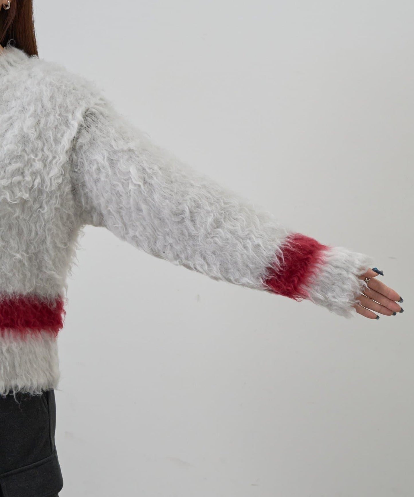 拼色毛邊圓領開衫