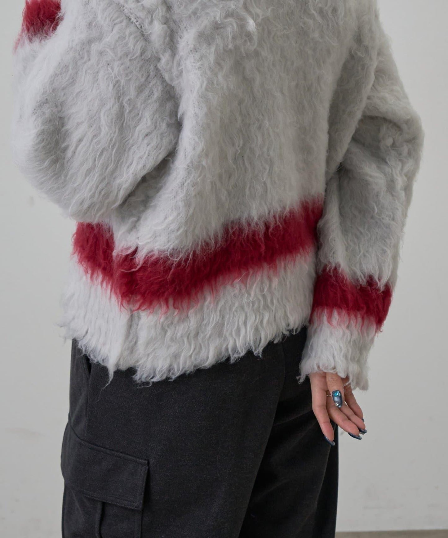 拼色毛邊圓領開衫