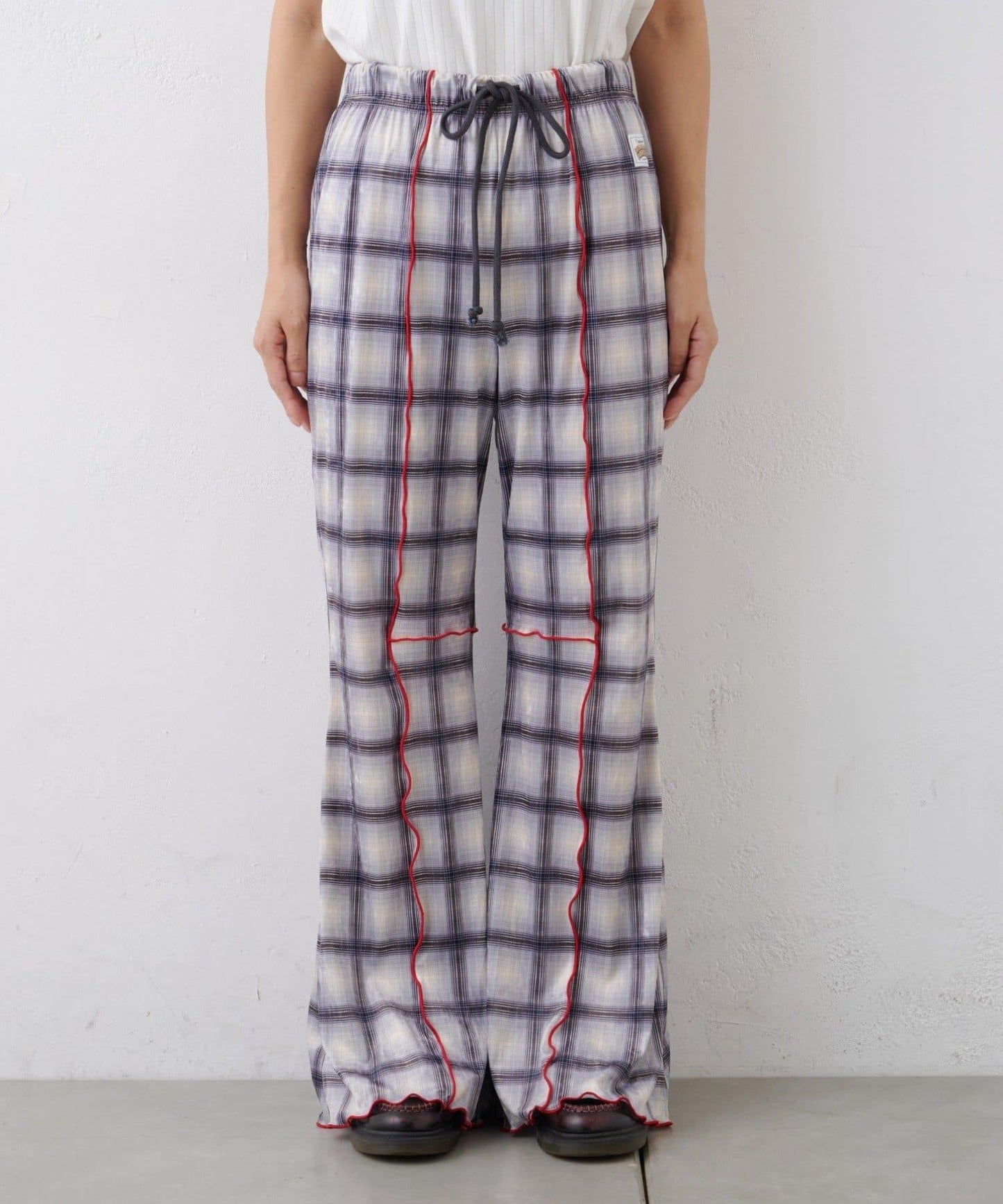 ★【HELLO.SANFRANCISCO/ハローサンフランシスコ】格紋荷葉邊拼接喇叭褲