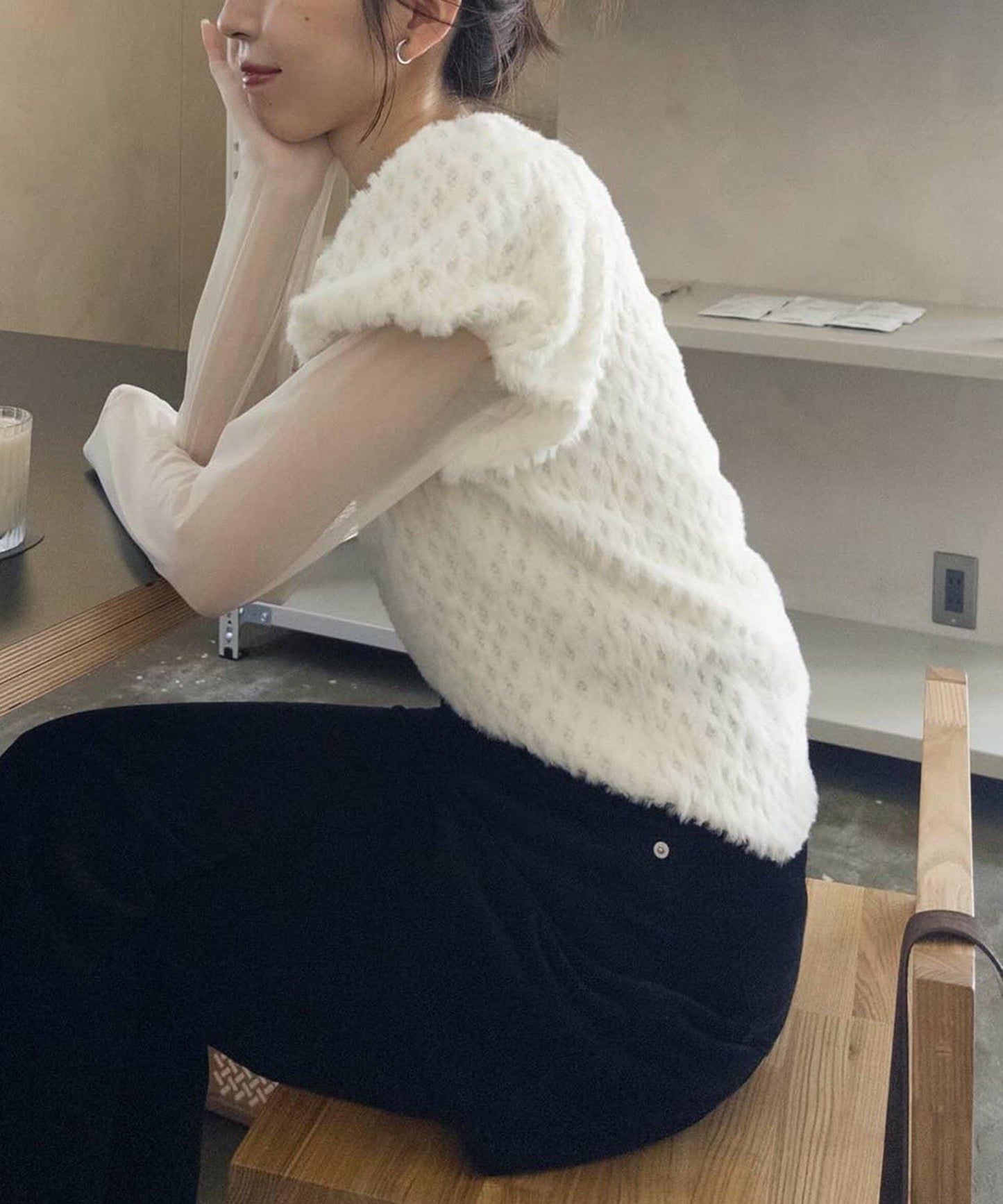 【CAPRICIEUX LE'MAGE】迷你毛絨網紗上衣