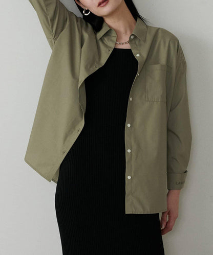 【LARUTA】迷你標誌刺繡基礎款襯衫