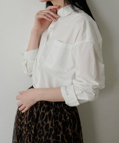 【LARUTA】迷你標誌刺繡基礎款襯衫