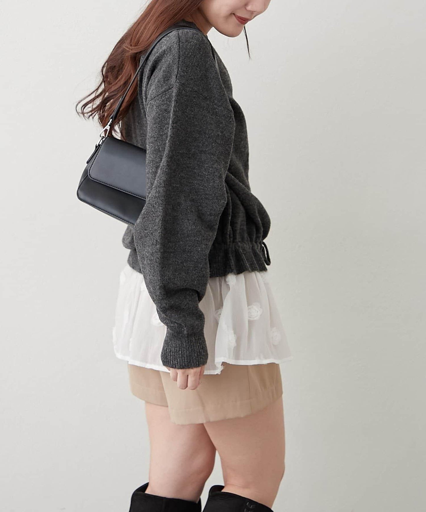 3D立體花朵裝飾針織長款上衣