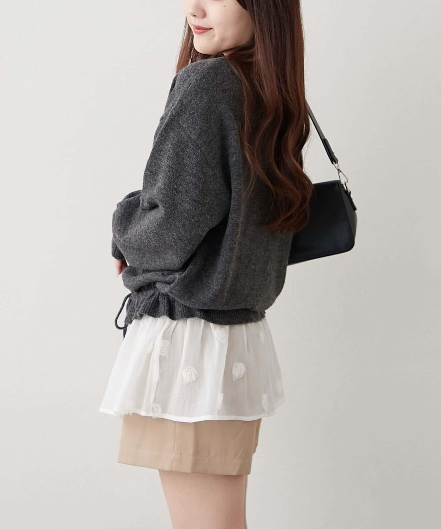 3D立體花朵裝飾針織長款上衣