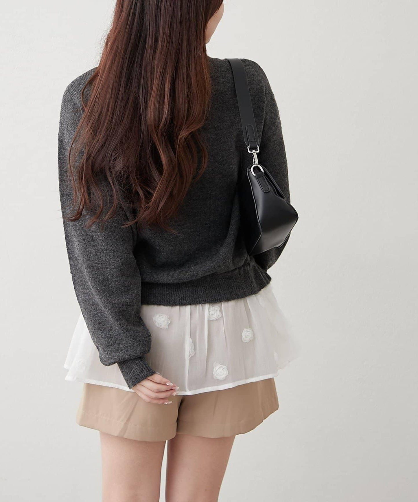 3D立體花朵裝飾針織長款上衣