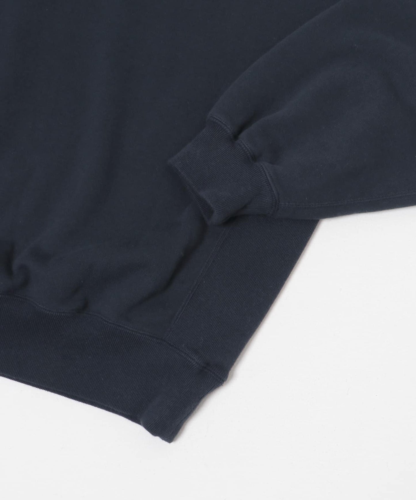 dDdDdDd 運動圓領衛衣