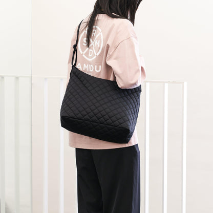 BLACK BEAUTY Noir 單肩包 (M)