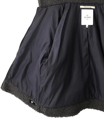 《直営店限定》羊羔絨拼接夾克