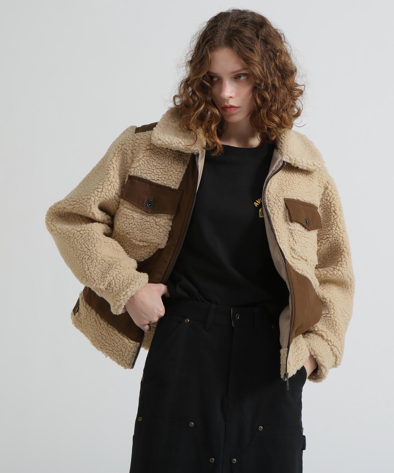 《直営店限定》羊羔絨拼接夾克