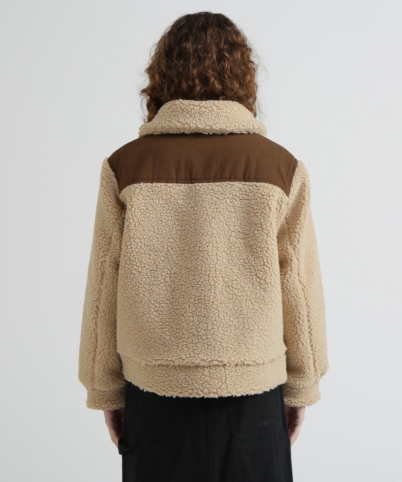 《直営店限定》羊羔絨拼接夾克