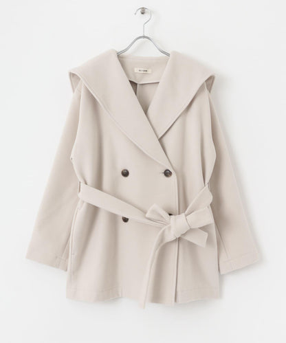 大翻領中長款大衣