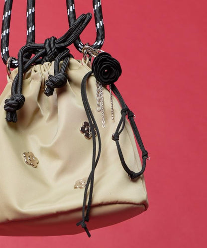 Code Flower 項鍊 / 花朵吊墜