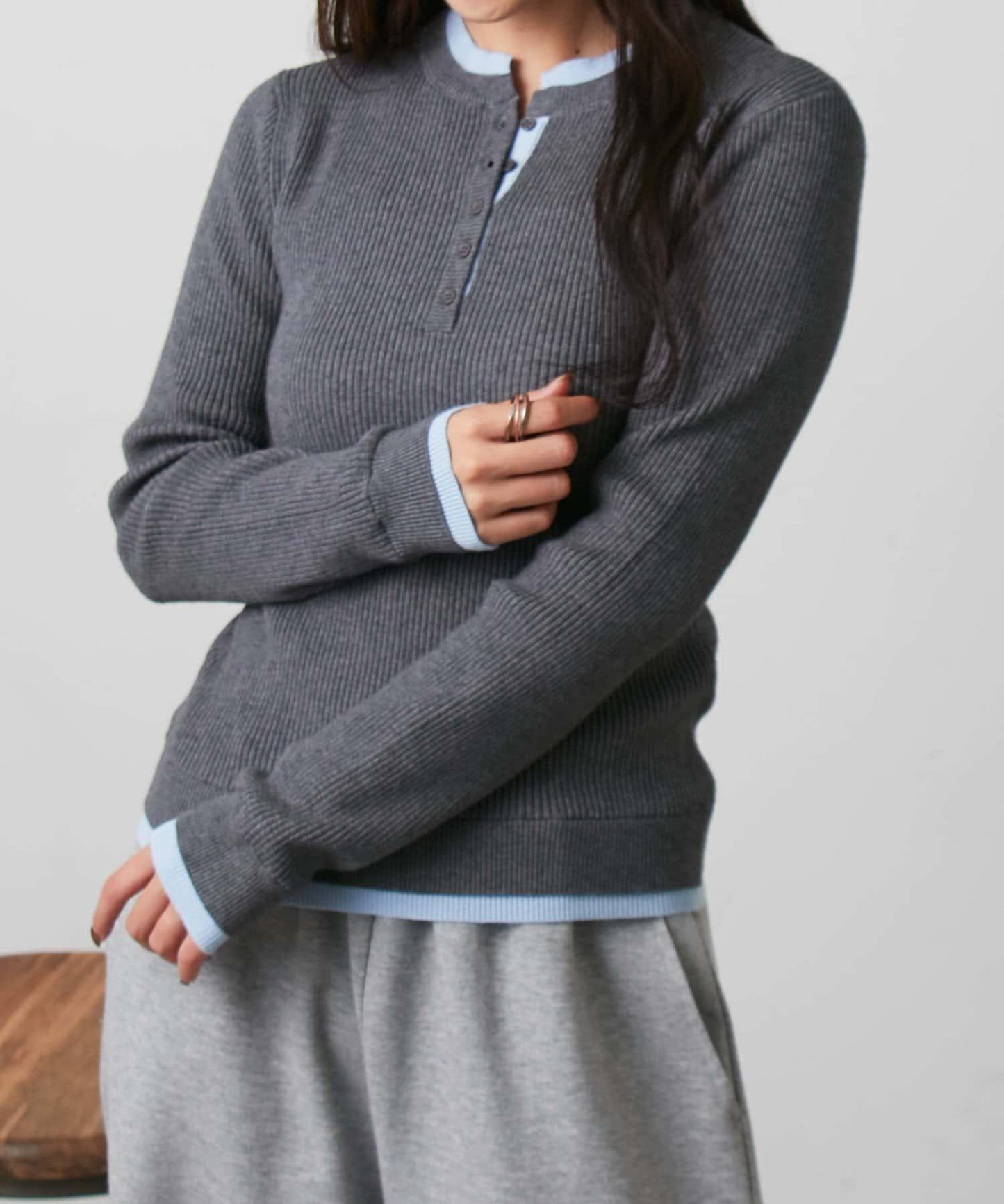 層疊亨利領羅紋針織衫